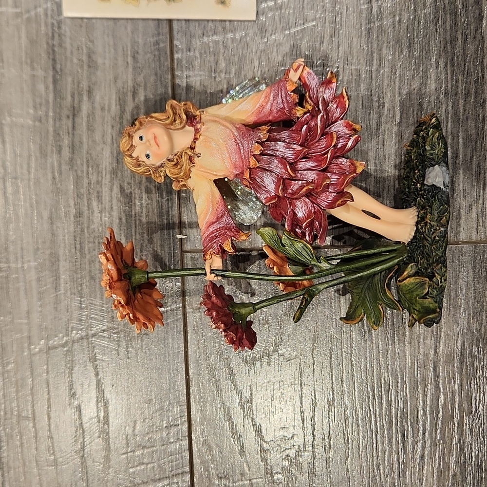 NWT 2004 Chryssa Faerietwirl Autumn Dance Style #36028 Figurine w/original box